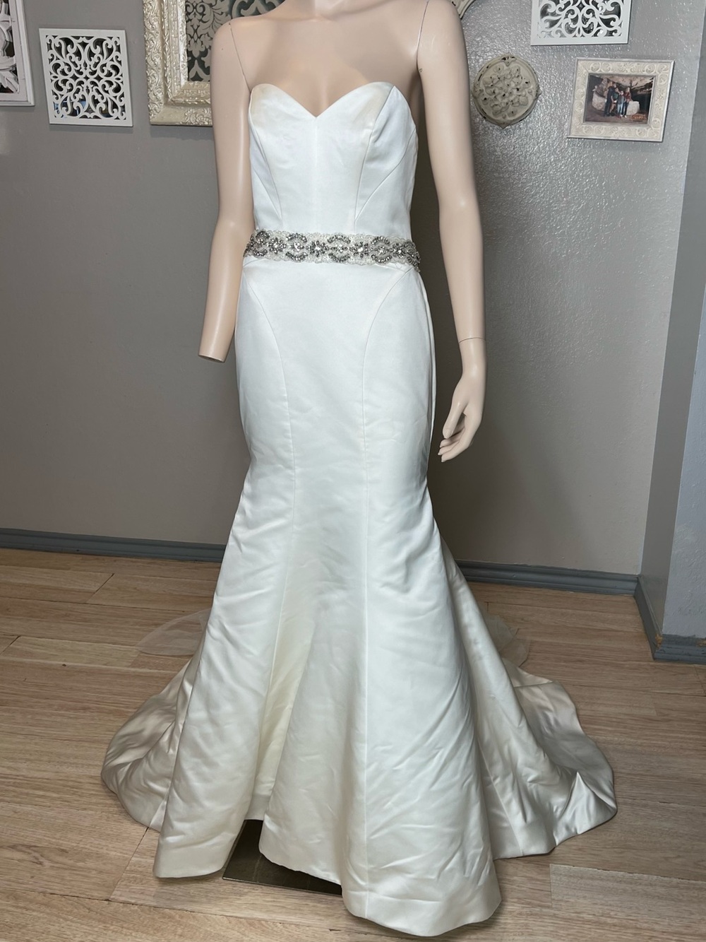 Zac Posen Ivory Strapless Satin Mermaid Wedding Gown with Beaded Belt